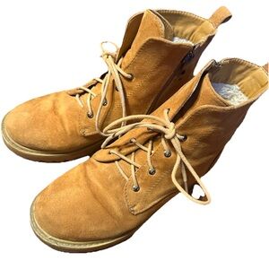 Giuseppe Zanotti Tan Suede Ankle Boots